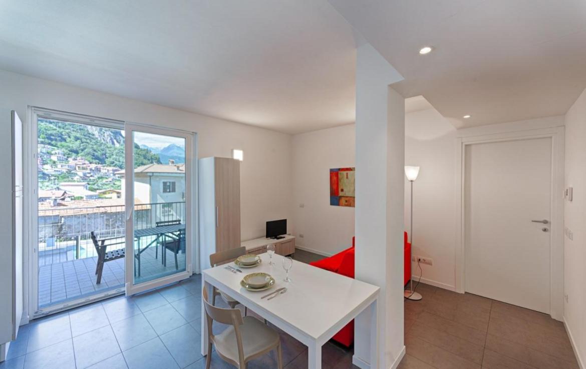 The Sunshine - Apartments With Pool Musso Εξωτερικό φωτογραφία